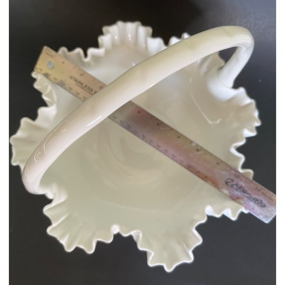 Fenton Milk Glass Bride Basket Hobnail Large 9” x 11.5” Vintage Ruffled Wave - Picture 5 of 8